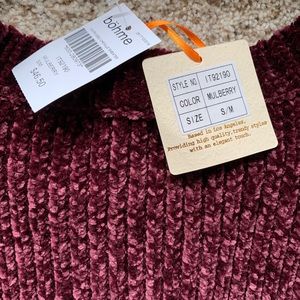 Womens S/M mulberry, soft pullover sweater NEW